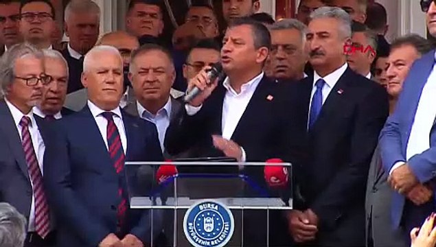 BURSA CHP Genel Başkanı Özel Bursa Büyükşehir Belediyesi ziyaretinde konuştu