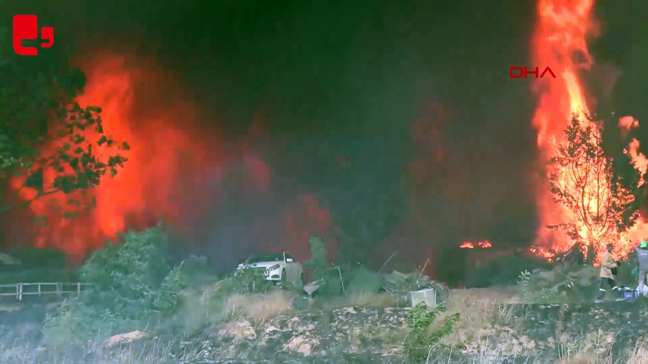 Tekirdağ'da anız yangını fabrikaya sıçradı