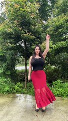 Chinese girl dance short video