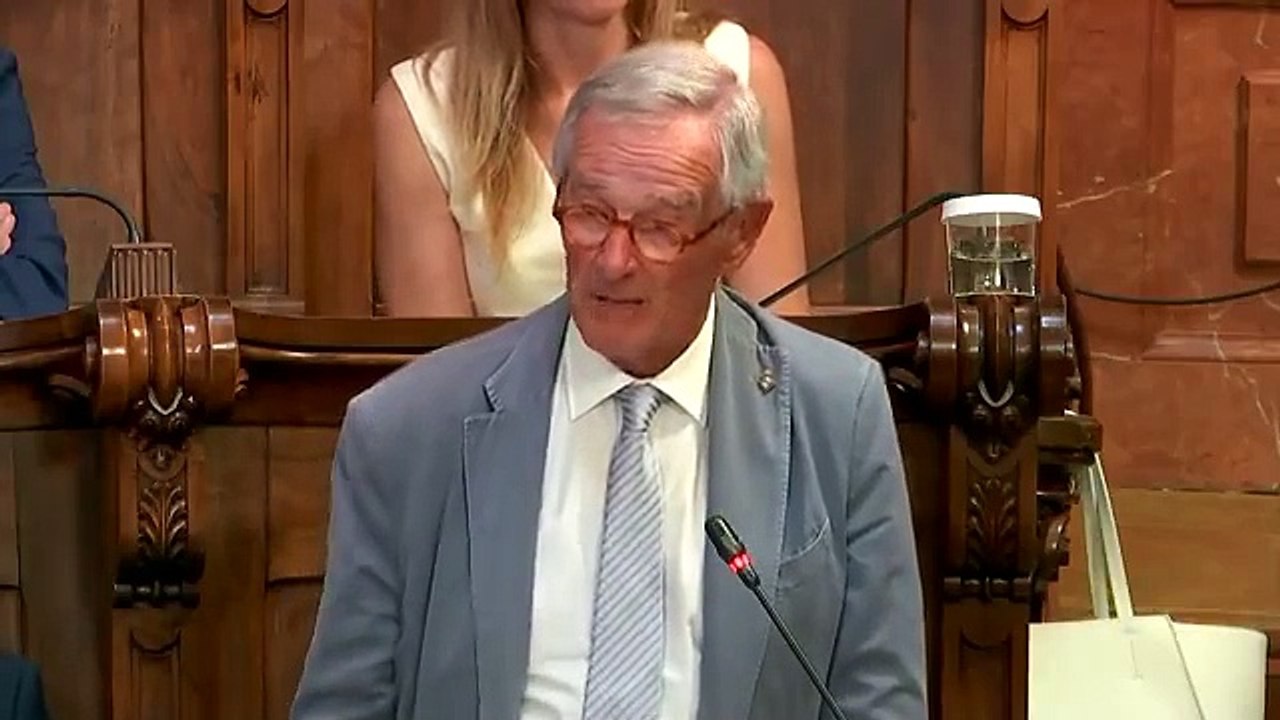 Trias s'acomiada de l'Ajuntament de Barcelona