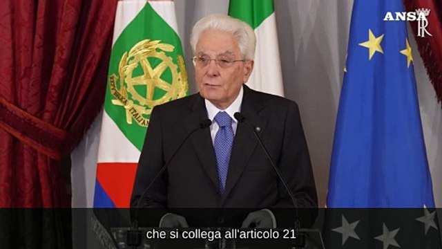 Mattarella: Gli atti contro la libera informazione sono eversivi