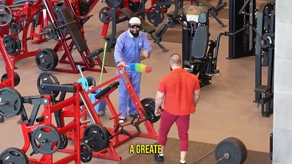 She can't say No to CLEANER  _ GYM PRANK