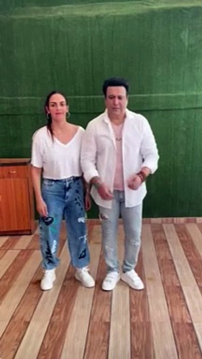 Govinda's Dance Moves Matched By Esha Deol حركات رقص جوفيندا تضاهي حركات إيشا ديول