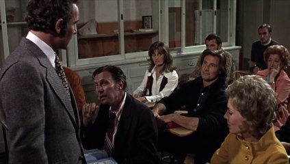 O Túmulo do Vampiro (1972) 720p. (DUBLAGEM CLÁSSICA - ODIL FONO BRASIL)