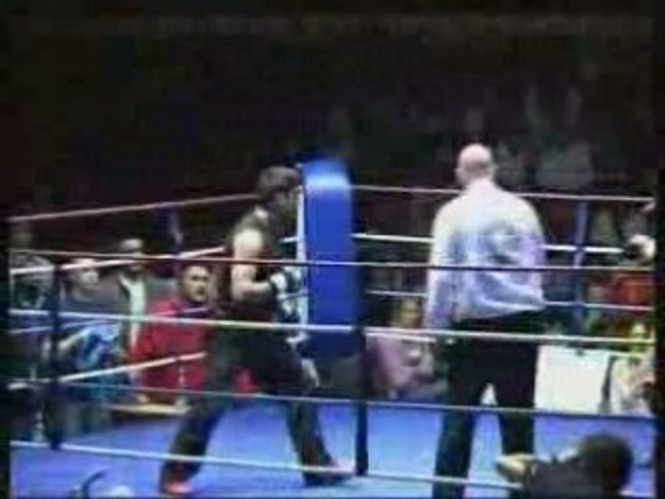 Kick box contre kung fu