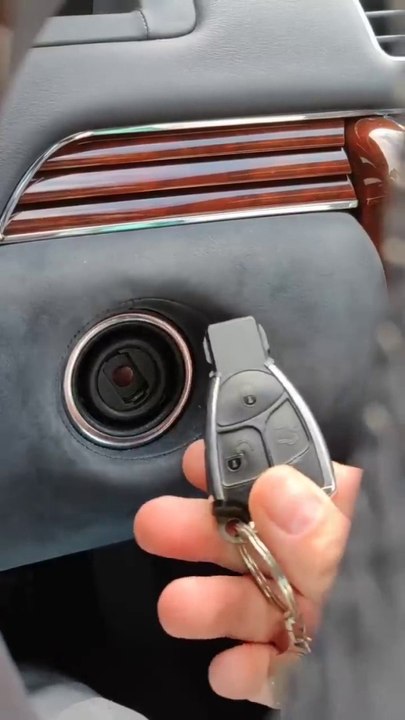 Details 2003 MAYBACH 62