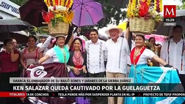 Embajador de Estados Unidos, Ken Salazar, elogia la cultura de Oaxaca durante la Guelaguetza
