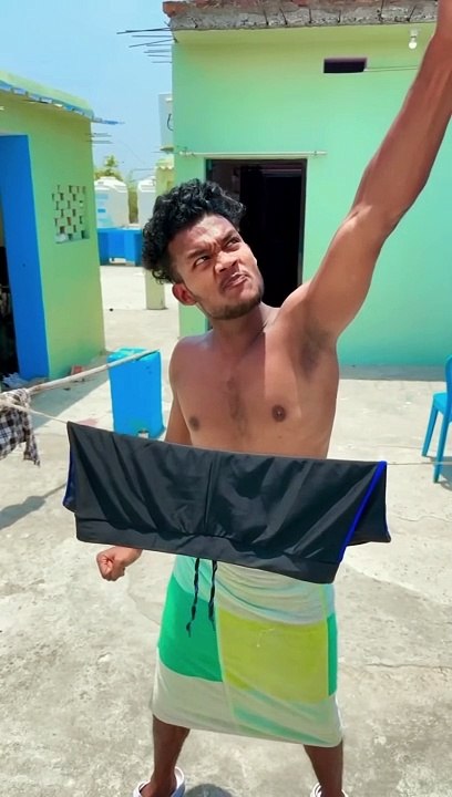 बोहोत गर्मी है तेरे में  #comedy #realfools #surajroxfunnyvibeo #vikramcomedyvideo