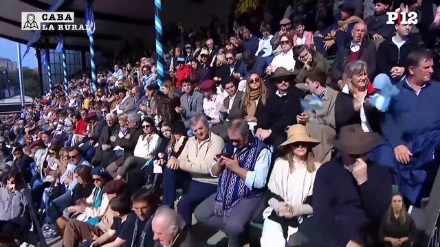 Milei le pidió a la SRA mirar la película, no la foto : Nadie tiene tantas ganas como nosotros de salir del cepo