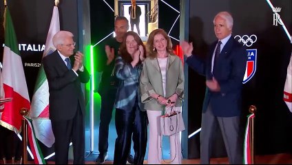 Parigi 2024, Mattarella a Casa Italia: "Da qui un messaggio che va oltre lo sport"