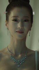 SeoYeaji's charming ballroom mastery, linguistic prowess, and card hustle