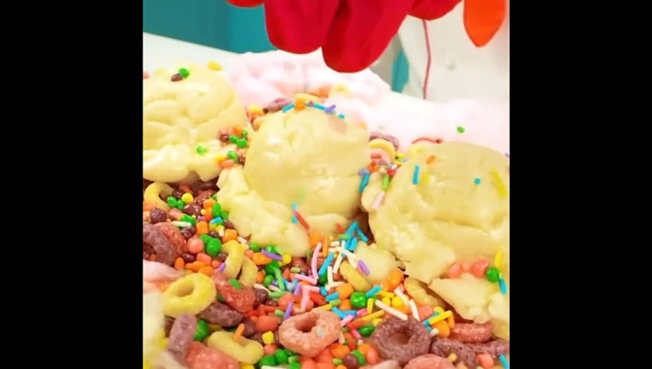 #Giant vs Tiny food makeover challenge  #food #cooking #multido #cooking challenge #viral #tricks #hacks #funny #entertainment #viralvideo #amazingfacts