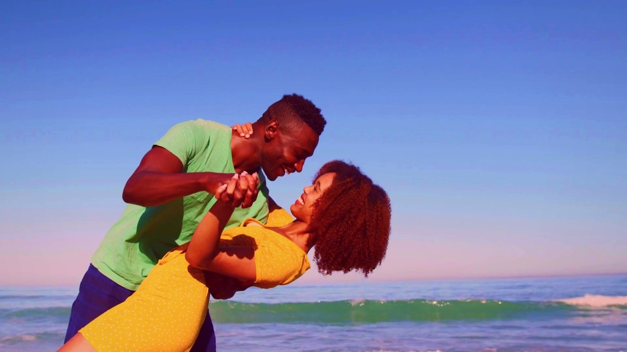 Sleek Black Minimalism in Motion