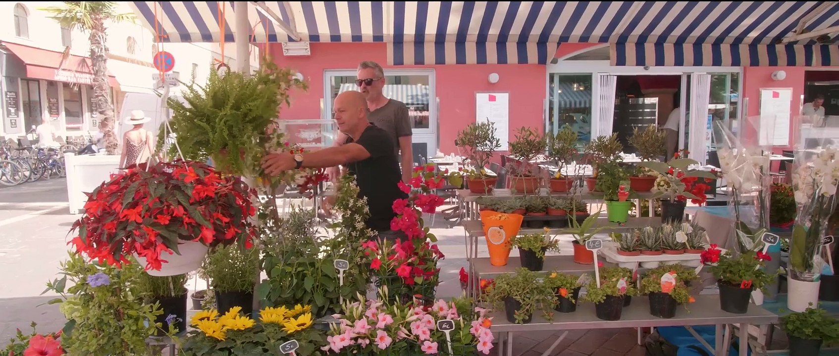 VISIT_FRANCE_-_A_Cinematic_Travel_Video to -FRANCE-