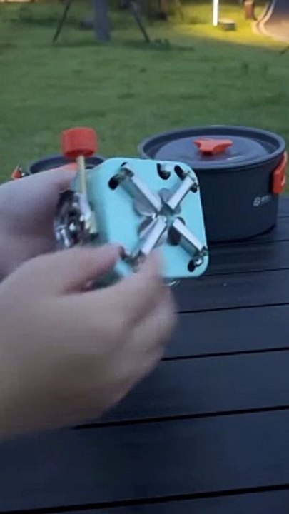 Traveling stove