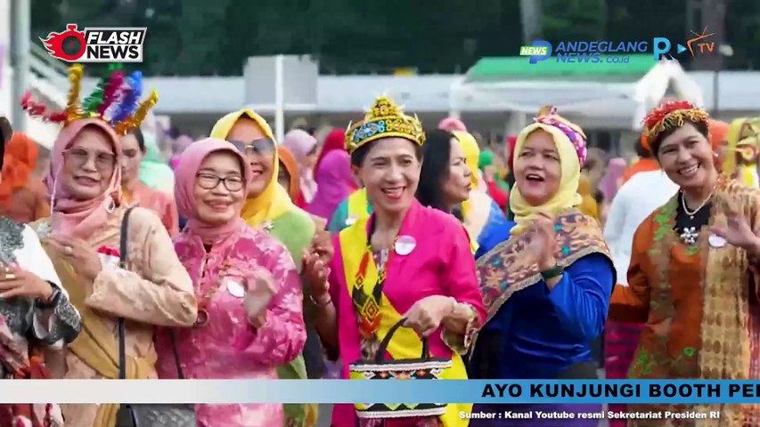 PRESIDEN JOKOWI DAN IBU IRIANA HADIRI PERINGATAN HARI KEBAYA NASIONAL DI JAKARTA