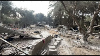 I danni dopo un raid israeliano a Gaza: morta una famiglia