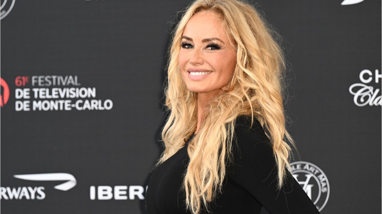 GALA VIDEO - PHOTO - Adriana Karembeu maman comblée : sa petite Nina franchit une grande étape