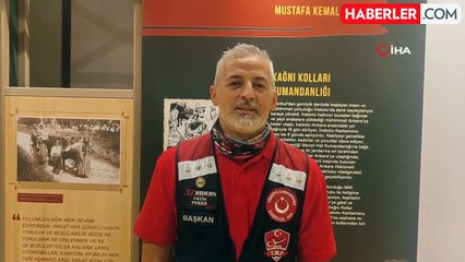 Kurtuluş Savaşı'nda cephanenin taşındığı İstiklal Yolu'nu motorla geçiyorlar