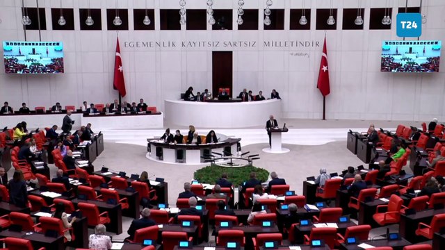 DEM Partili Gergerlioğlu TBMM'de 15 Temmuz darbe girişiminin bir numaralı hükümlüsü Akın Öztürk'ün suçsuz olduğunu öne sürdü, 'FETÖ'cüleri savunmak'la suçlandı