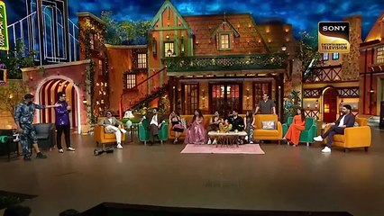 Laugh your way to happiness,laugh,smile,and enjoy,