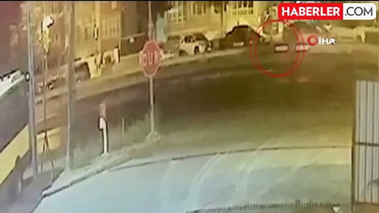 Büyükçekmece E-5 Karayolunda Feci Kaza