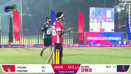 TECHNO GAMERZ TAKING WICKETS HATTRICK  TECHNO GAMERZ  UJJWAL GAMER_720p