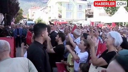 CHP Genel Başkanı Özgür Özel, Hükümeti Kentsel Dönüşüm Konusunda Samimi Olmaya Davet Etti