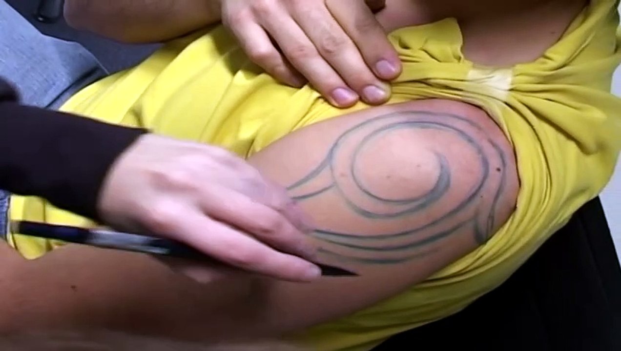 LAFEE — TATTOOS | LaFee — Wer bin ich / Ein ungeschminktes Märchen // Music from EMI