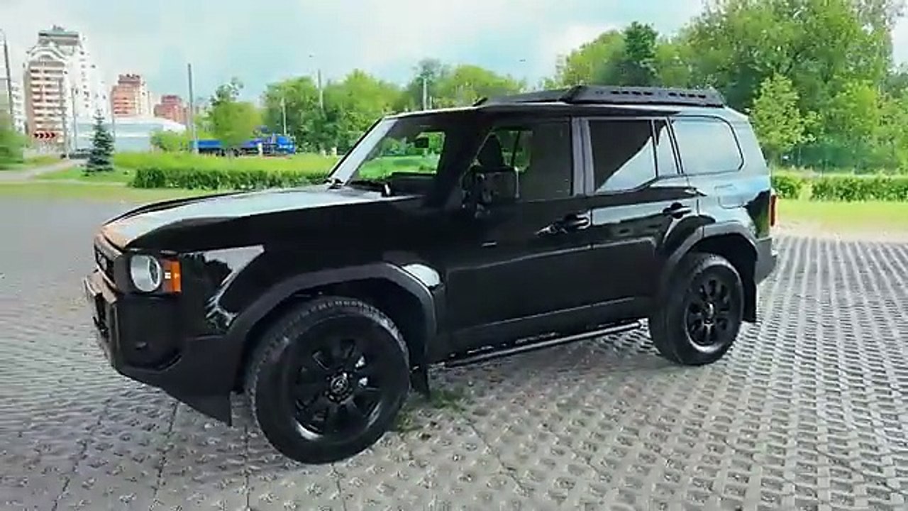 Toyota Land Cruiser (2025) - interior Exterior and Drive