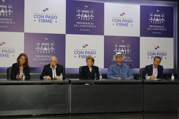 La reacción de Nicolás Maduro a incidente con expresidentes