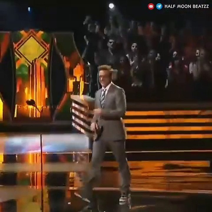 Robert_Downey_Jr_vs_Johnny_Depp_vs_Mr_Bean____Attitude_Whatsapp_Status____Award_Show_Entry(480p)