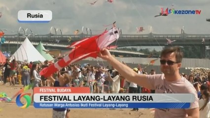 Ratusan Warga Antusias Ikuti Festival Layang-Layang di Rusia