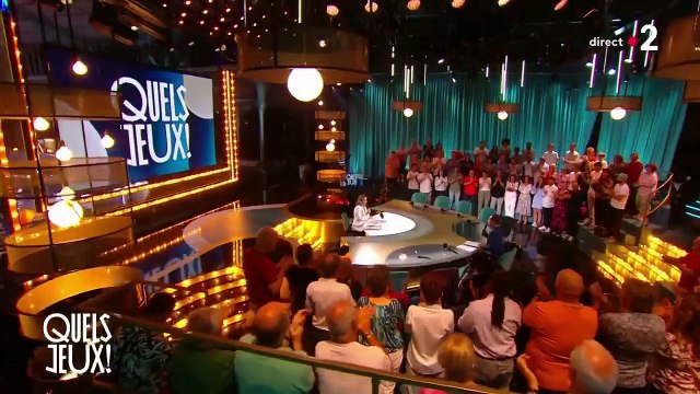 Début de la nouvelle émission de France 2 Quels Jeux , présentée par Léa Salamé et Laurent Luyat - VIDEO