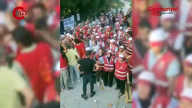 Polonez işçilerine polis saldırısı