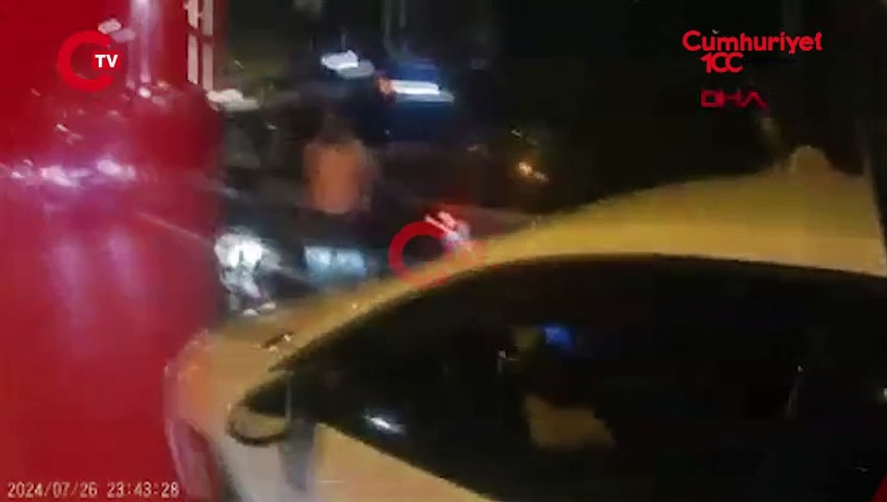 İstanbul - E-5'te trafikte tartıştığı motosikletliyi ezmeye çalıştı