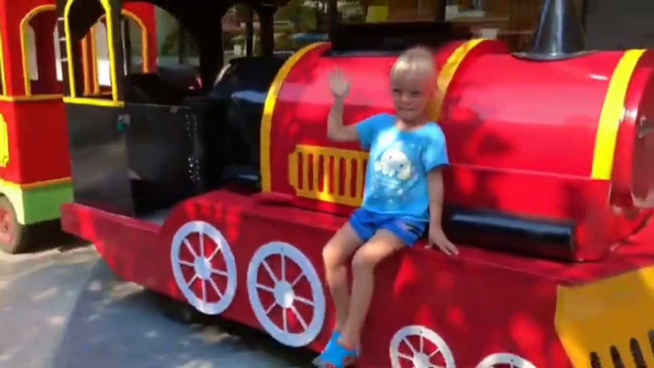 Mili play on playground for kids / wheels on the bus song