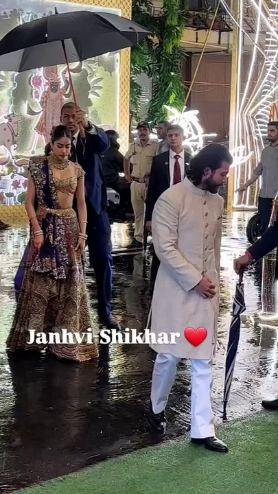 Jahnvi Kapoor and Shikhar Pahariya at Anant-Radhika's Pre wedding Ceremony ✨   #AnantRadhikaCelebration #ARWeddingCelebrations #AnantRadhikaWedding #anantandradhika #anantambaniwedding #anantwedsradhika #AnantRadhika #radhikamerchant #anantambaniradhikame