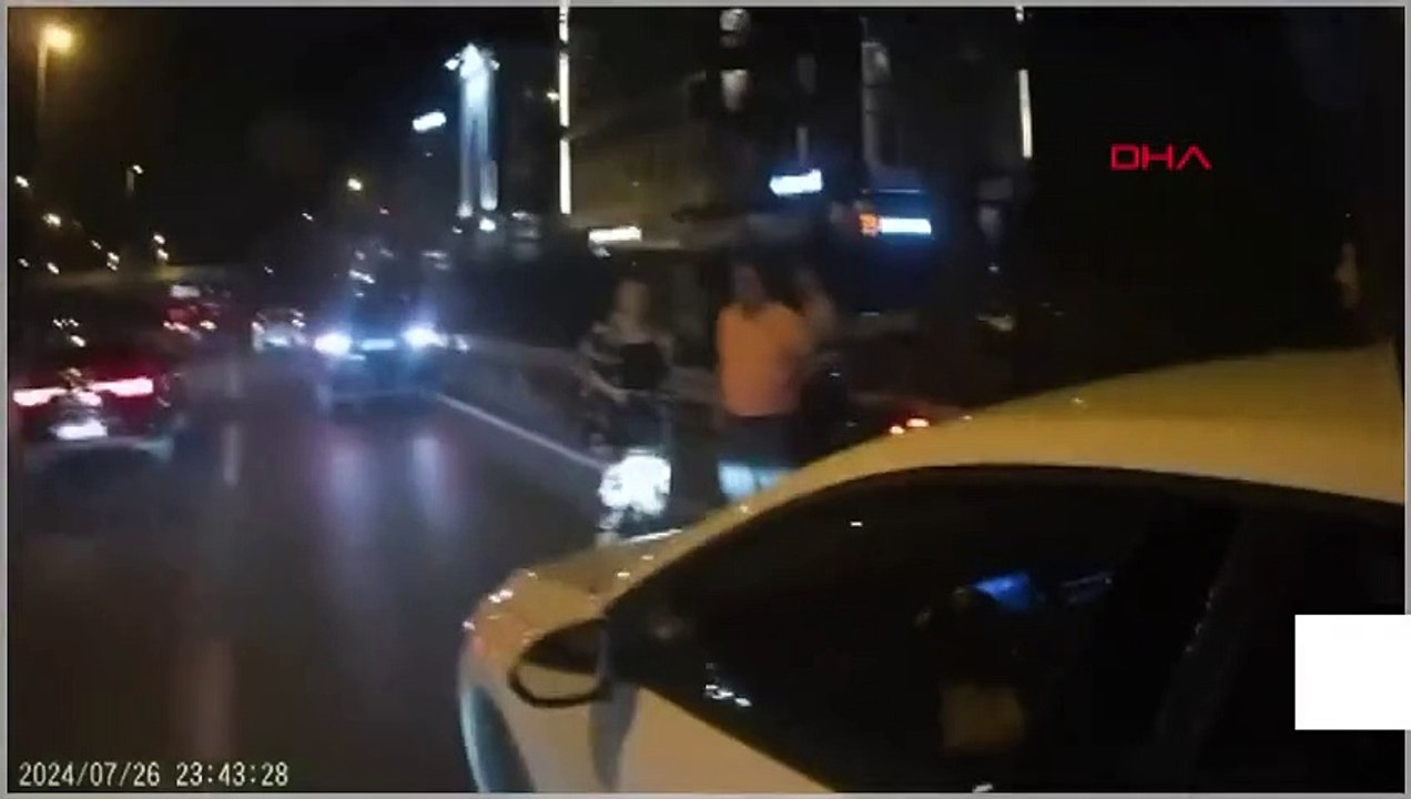 E-5'te trafikte tartıştığı motosikletliyi ezmeye çalıştı | Video Haber