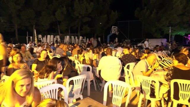Λαϊκό γλέντι στις Ράχες: Πλήθος κόσμου στη μεγάλη γιορτή του χωριού
