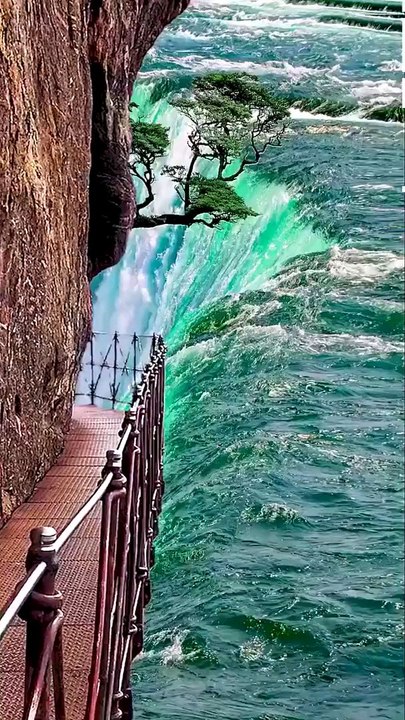 Niagara waterfall Canada