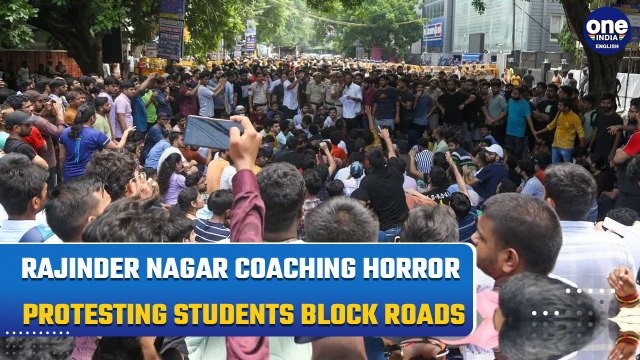 Rajinder Nagar Rau IAS Coaching Incident: Massive Protests by Students at Karol Bagh Metro Station