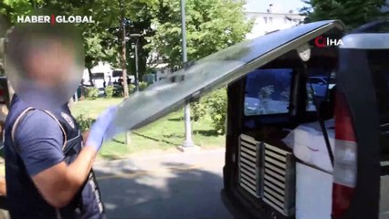 Kadayıf tepsileri arasında esrar sevkiyatı polisin dikkatiyle engellendi