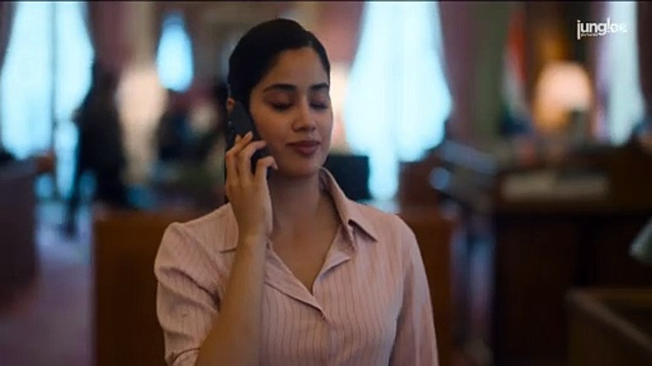 Ulajh - Official Trailer | Janhvi K | Gulshan D | Roshan M | Sudhanshu Saria |