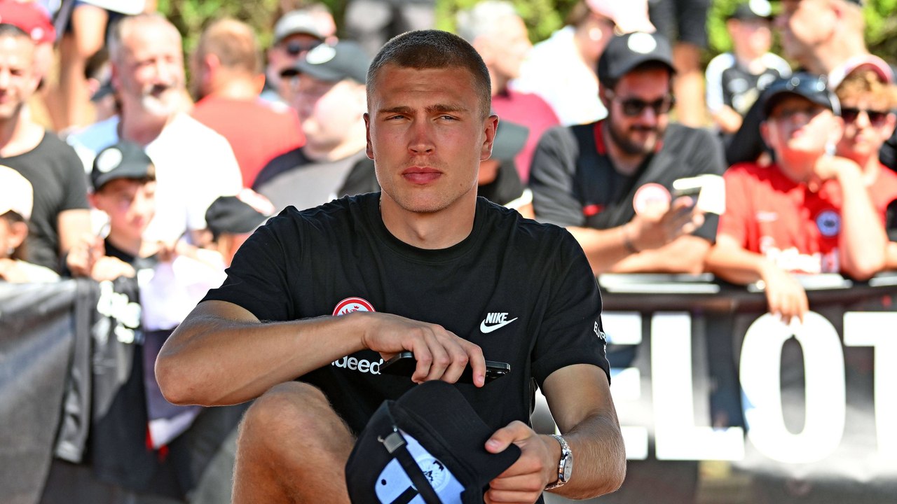 Kristensen: Betrunkene Tattoo-Idee und Vorfreude auf 'geile' SGE-Fans