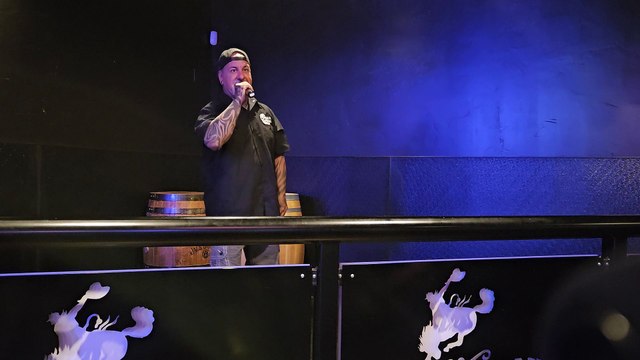 BILLY IDOL - DANCING WITH MYSELF (PERFORMED AT THE WESTERNER)