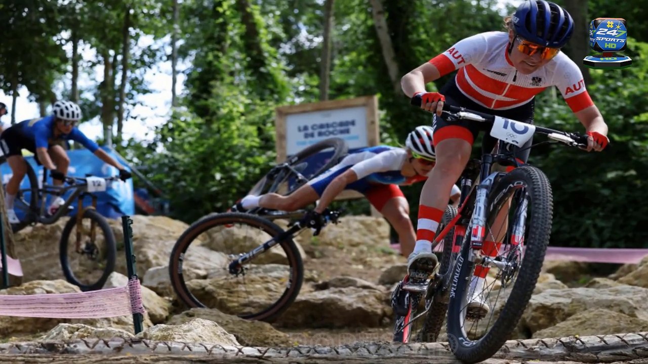 Watch sickening fall for female mountain biker at Paris Olympics 2024 as broadcaster refuses to show replay