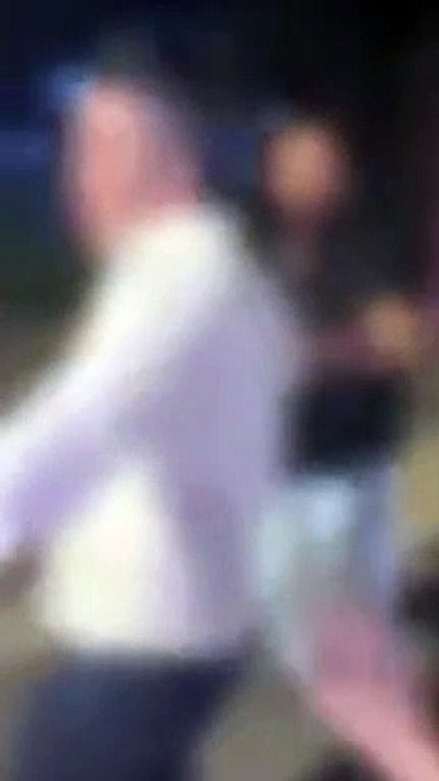Policial atira em mulheres após ser rejeitado e...