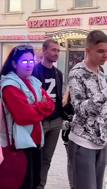 TEACHING SHUFFLE⭐ DANCING TREND LITTLE GIRL NEON MODE!