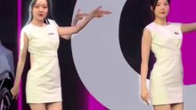 美女车模集体亮相46